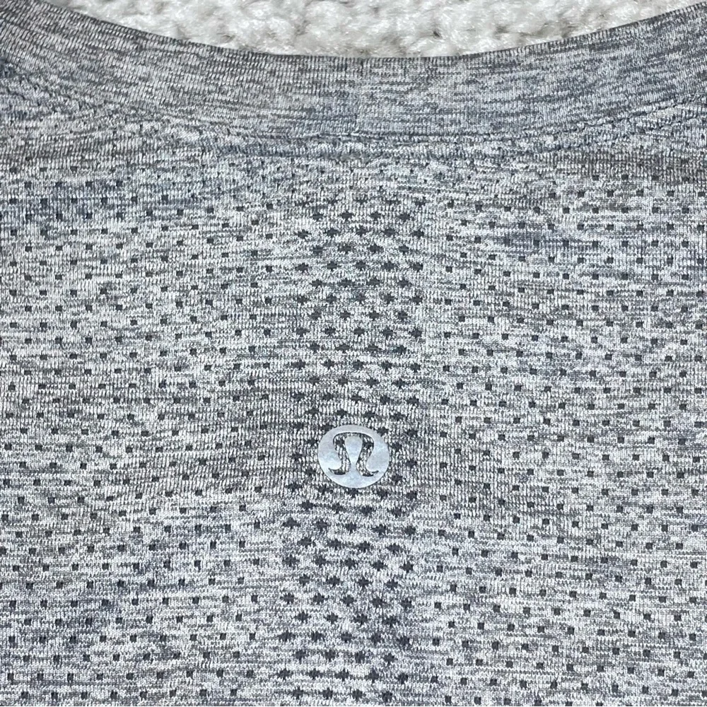 Lululemon Swiftly Tech Shirt Short Sleeves Heather Gray 14 #173